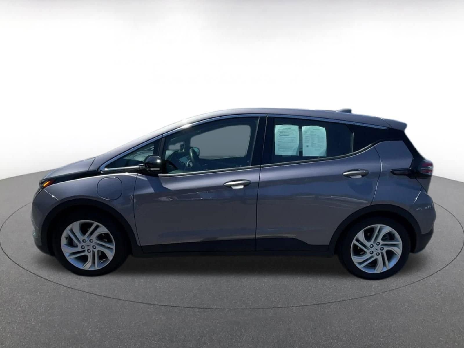Thumbnail: 2023 Chevrolet Bolt EV - 9