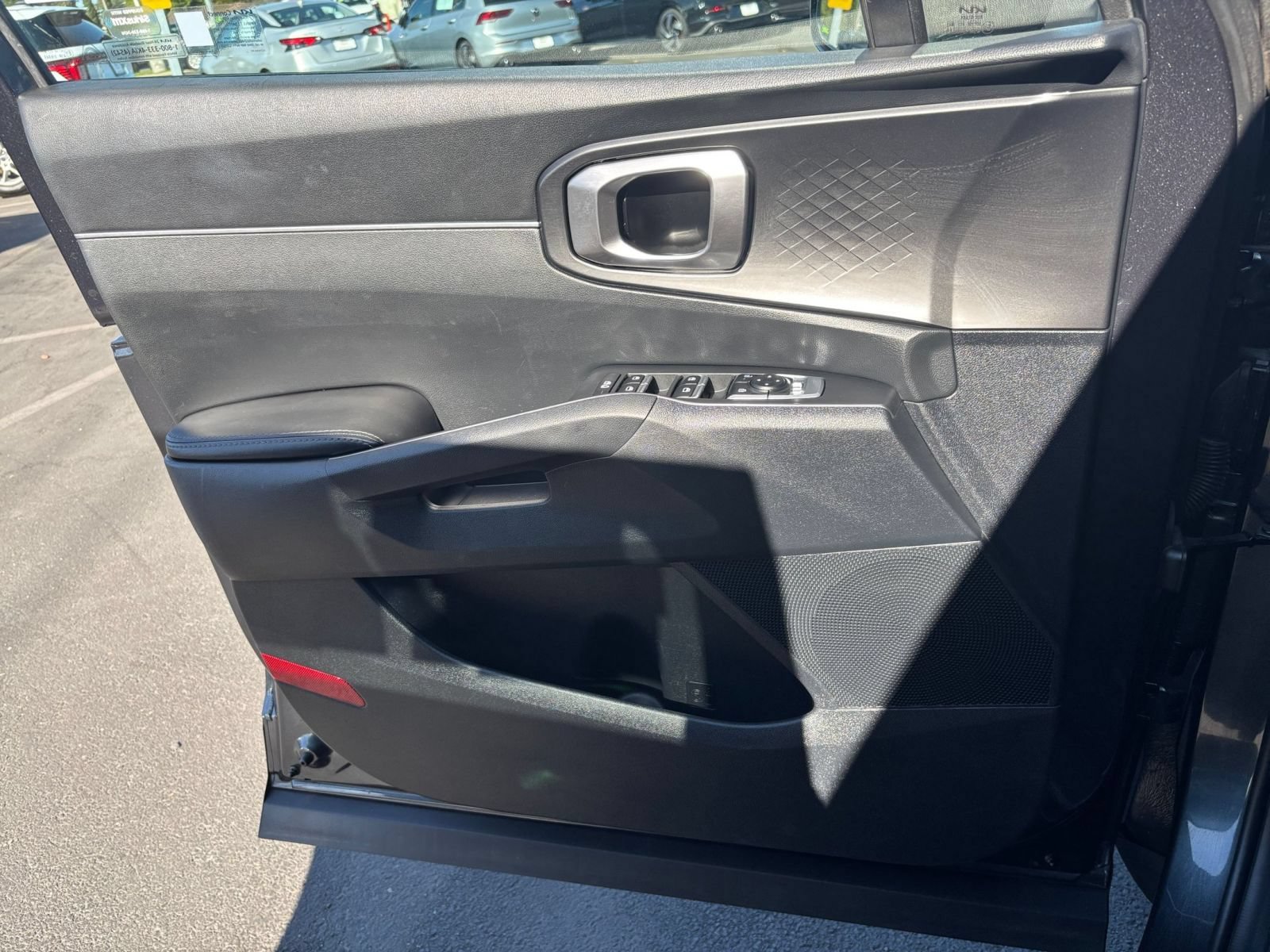 Thumbnail: 2024 Kia Sorento - 18