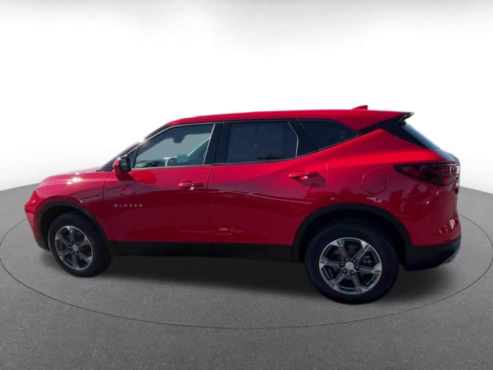 Thumbnail: 2026 Chevrolet Blazer - 9