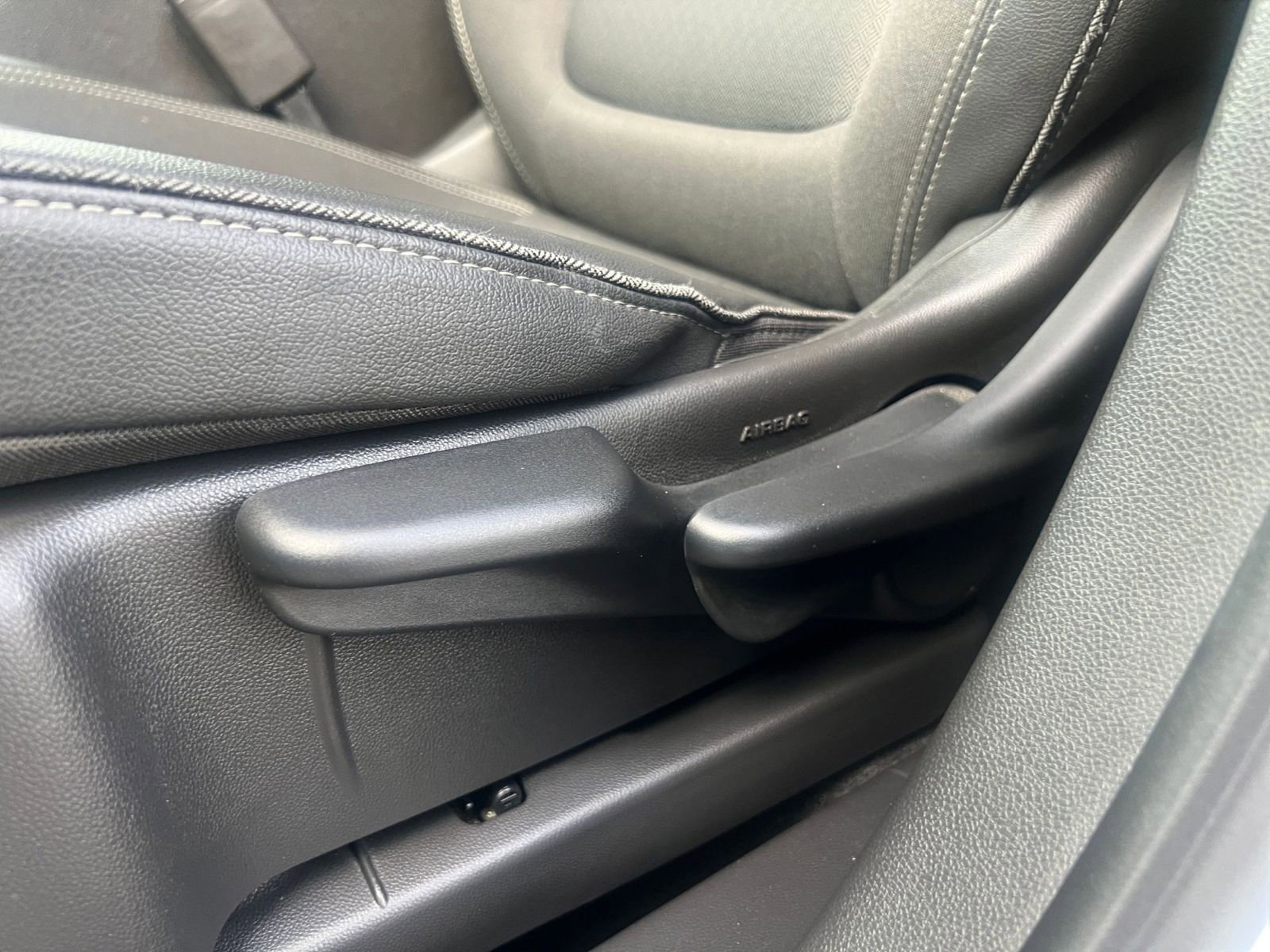 Thumbnail: 2025 Buick Encore GX - 23