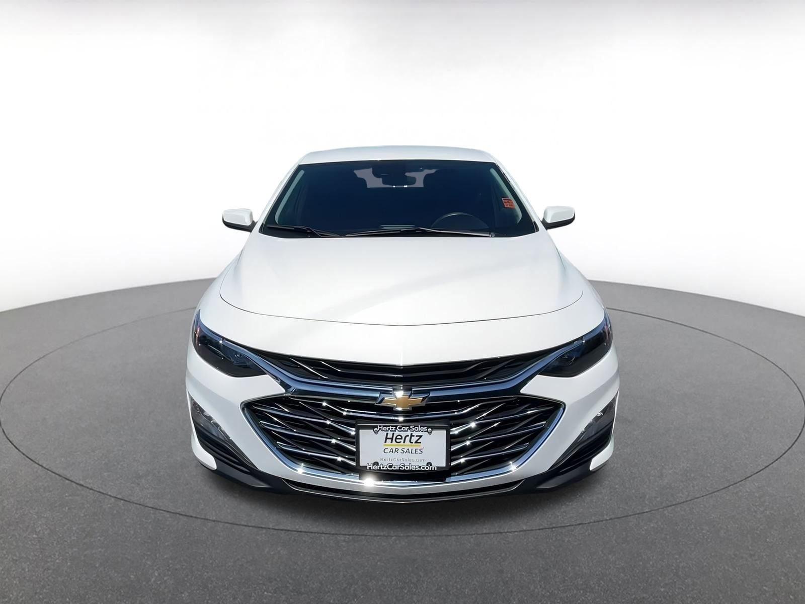 Thumbnail: 2024 Chevrolet Malibu - 4