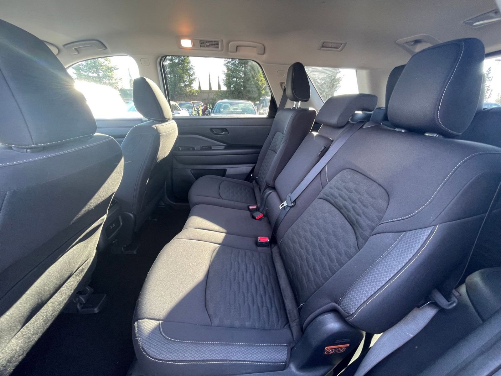 Thumbnail: 2025 Nissan Pathfinder - 27