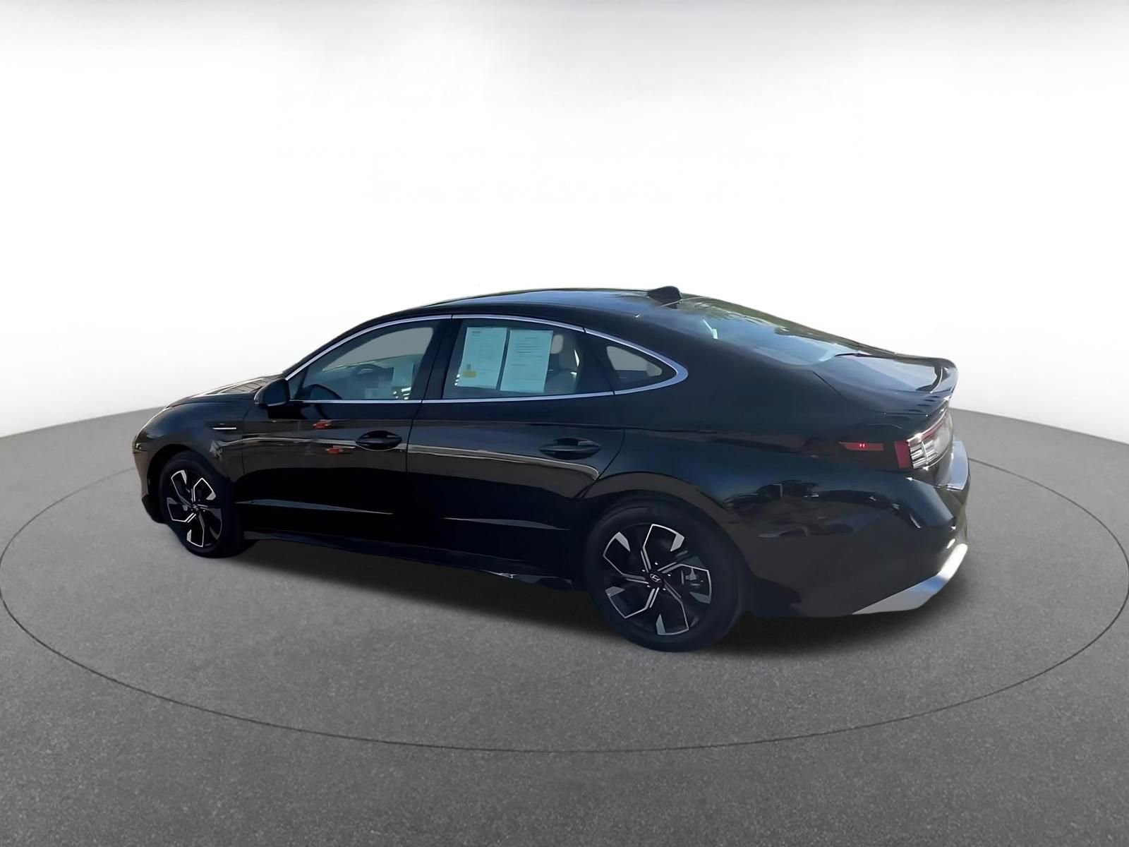 Thumbnail: 2025 Hyundai Sonata - 10