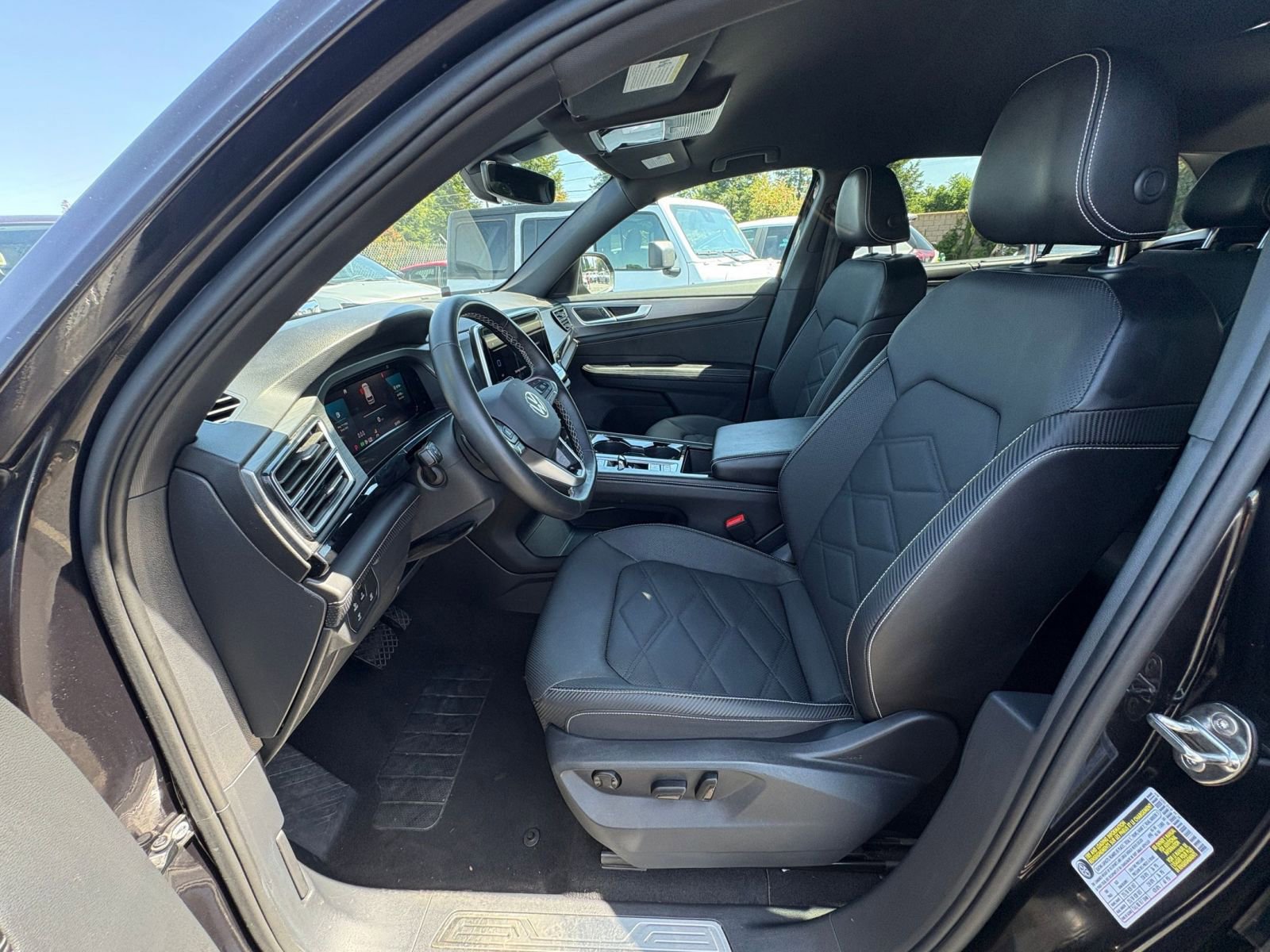 Thumbnail: 2025 Volkswagen Atlas - 30