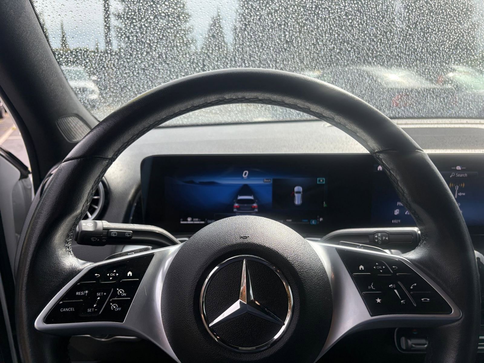 Thumbnail: 2025 Mercedes-Benz GLB - 30