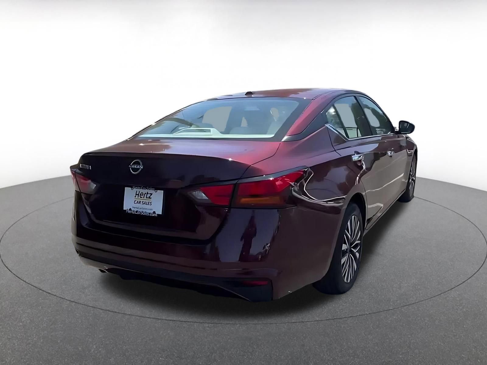 Thumbnail: 2025 Nissan Altima - 14