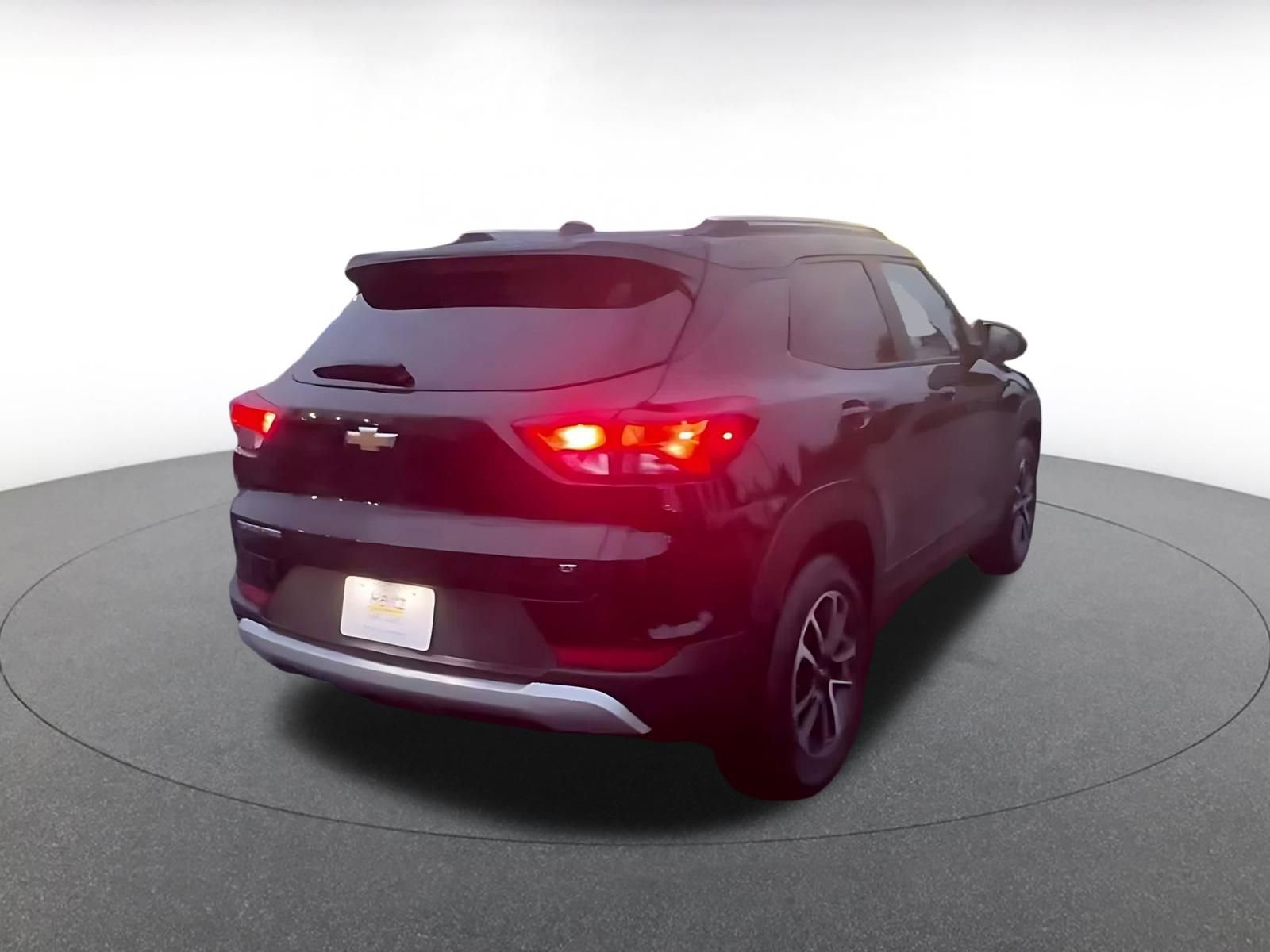 Thumbnail: 2025 Chevrolet TrailBlazer - 14