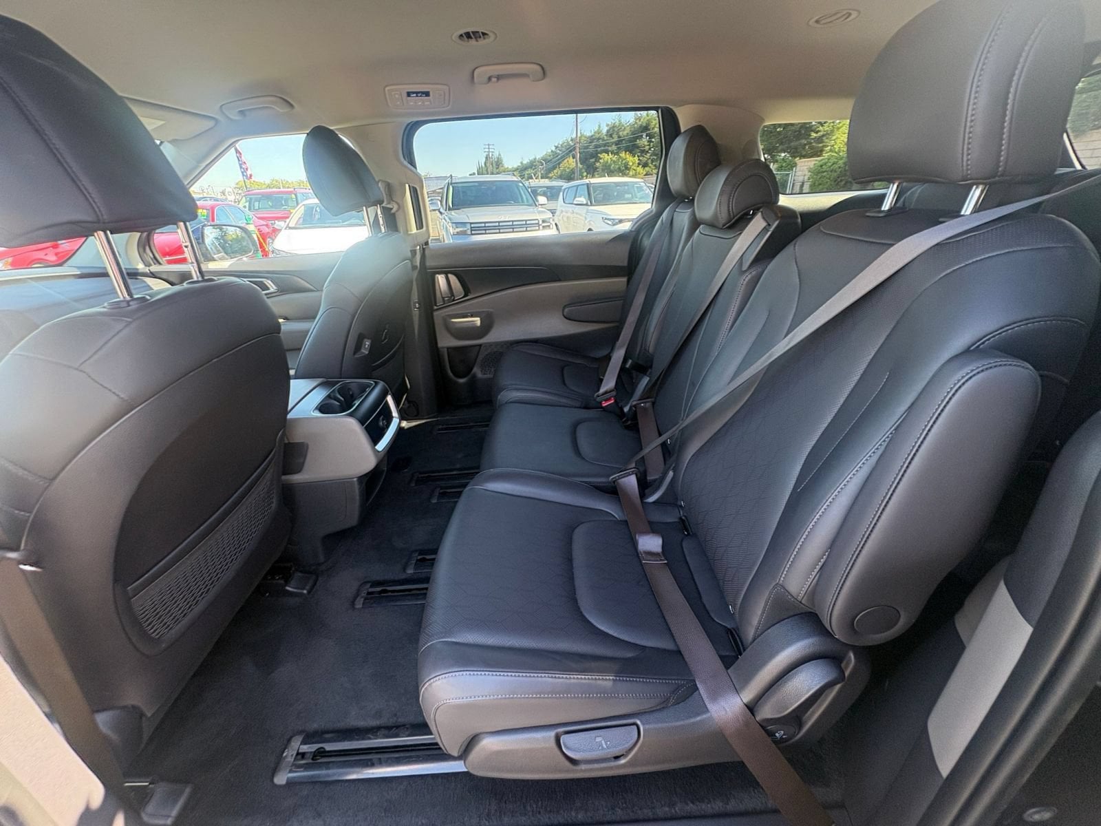 Thumbnail: 2026 Kia Carnival - 28