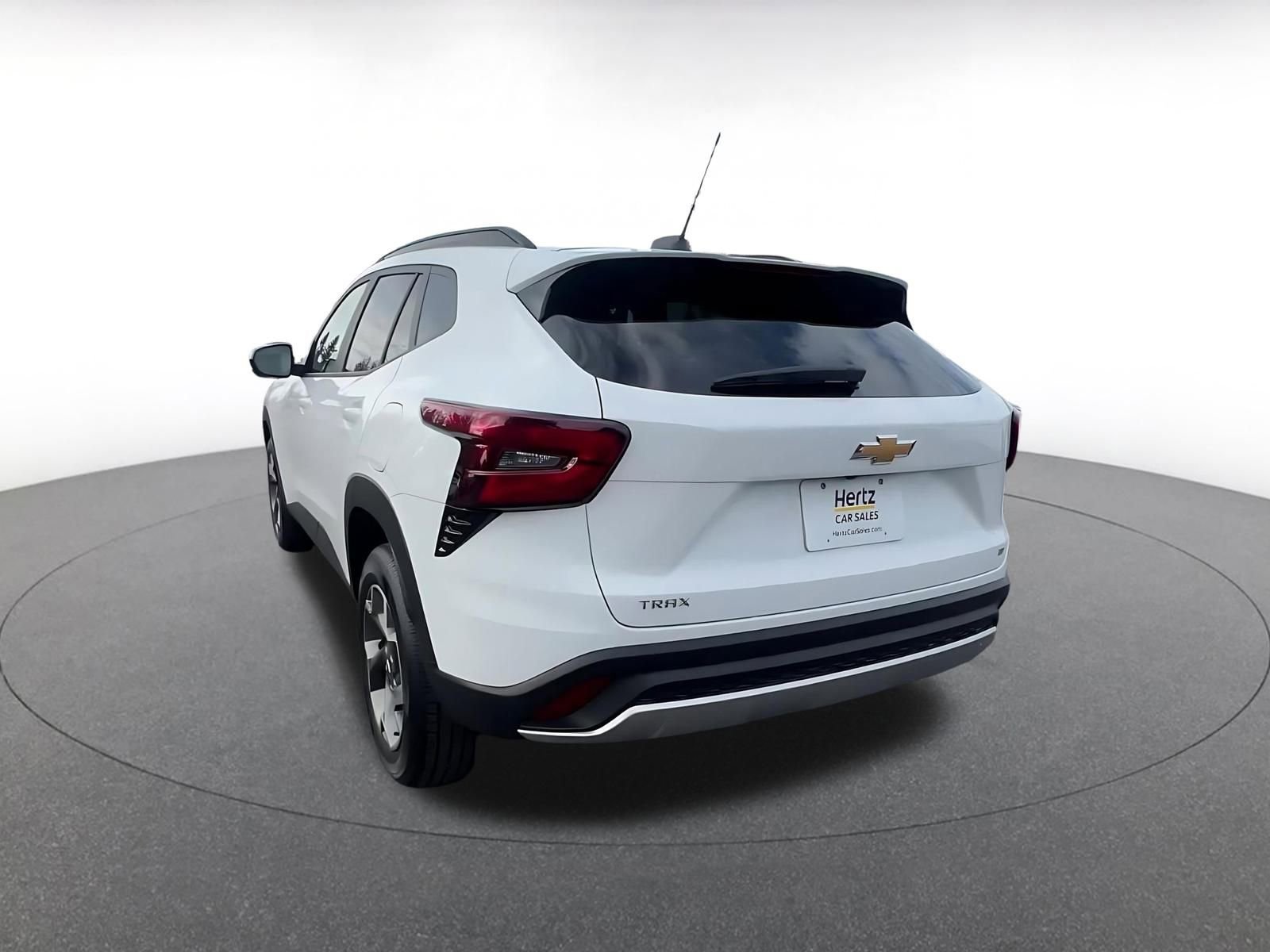 Thumbnail: 2025 Chevrolet Trax - 11