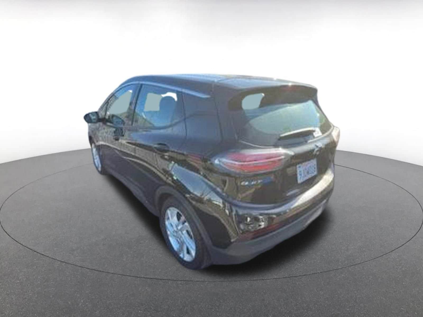 Thumbnail: 2023 Chevrolet Bolt EV - 3