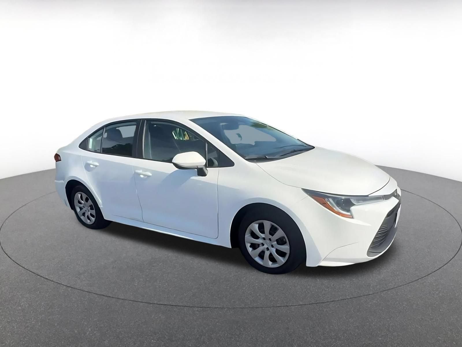 Thumbnail: 2025 Toyota Corolla - 2