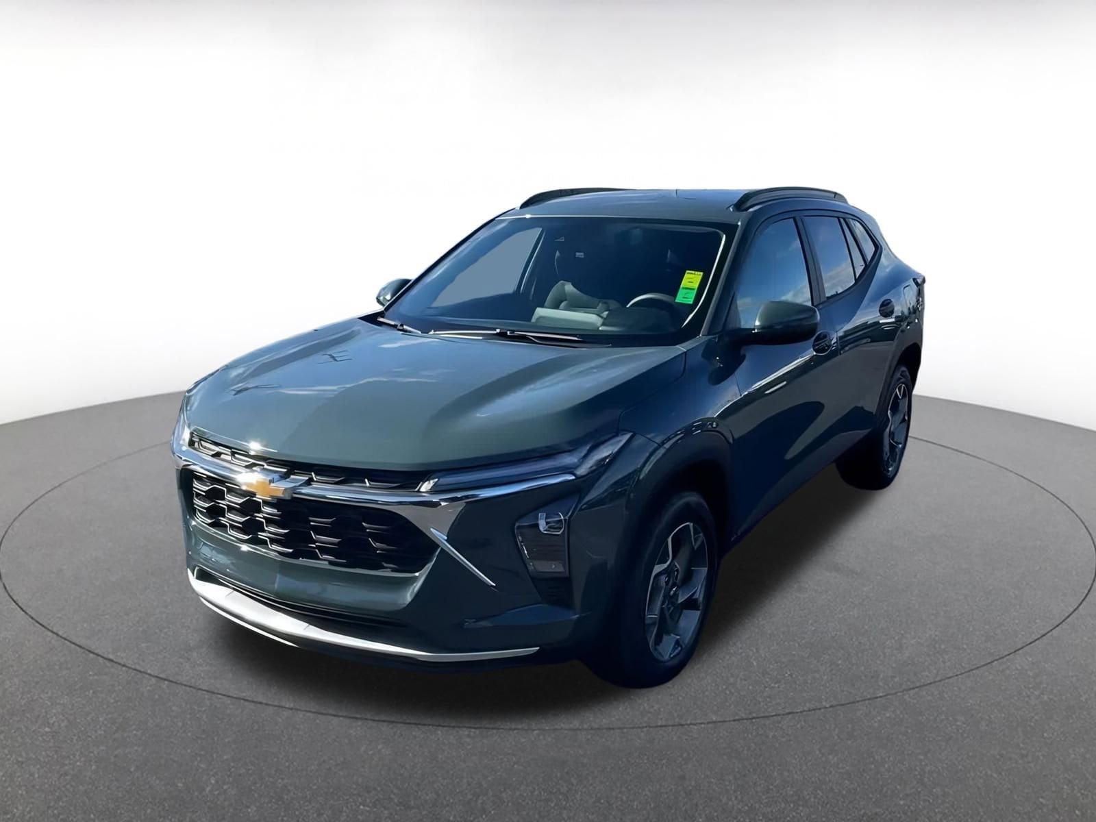 Thumbnail: 2025 Chevrolet Trax - 7