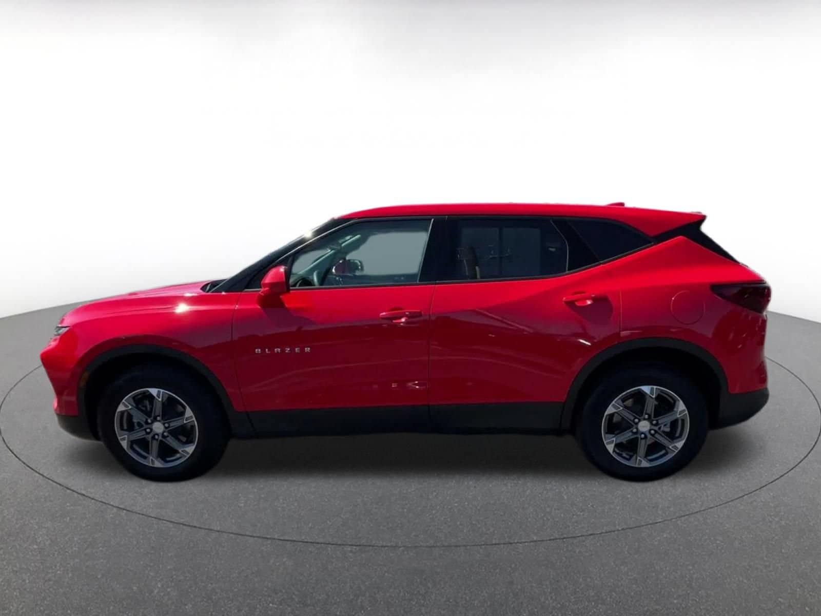 Thumbnail: 2025 Chevrolet Blazer - 9
