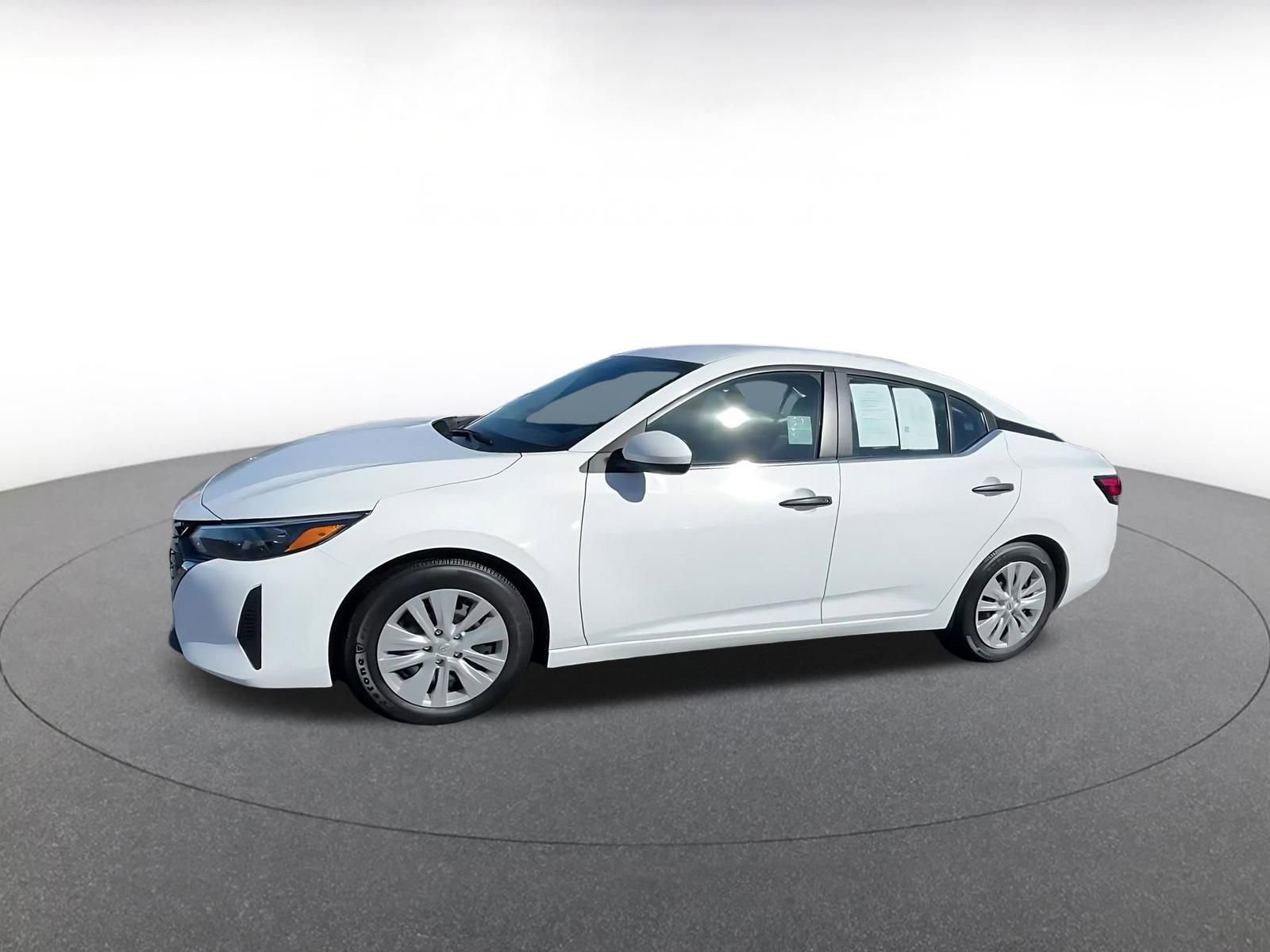 Thumbnail: 2025 Nissan Sentra - 8