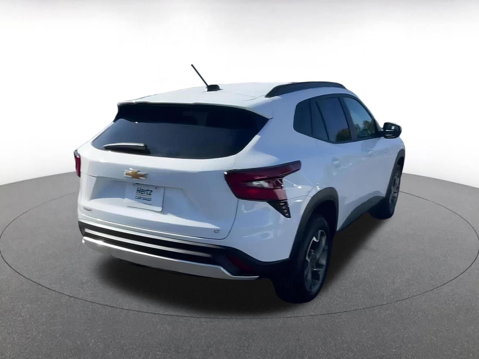 Thumbnail: 2025 Chevrolet Trax - 14