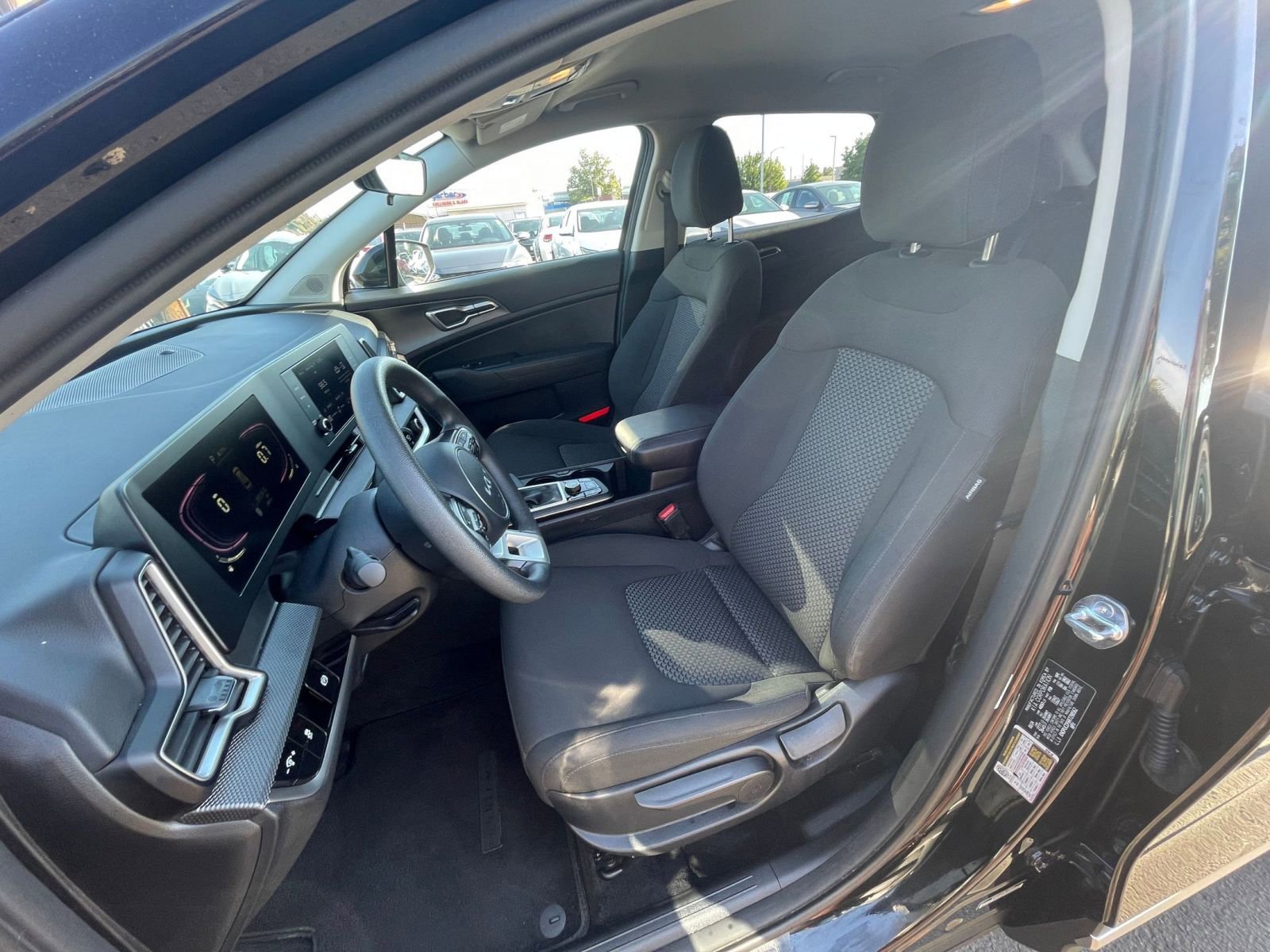 Thumbnail: 2024 Kia Sportage - 35