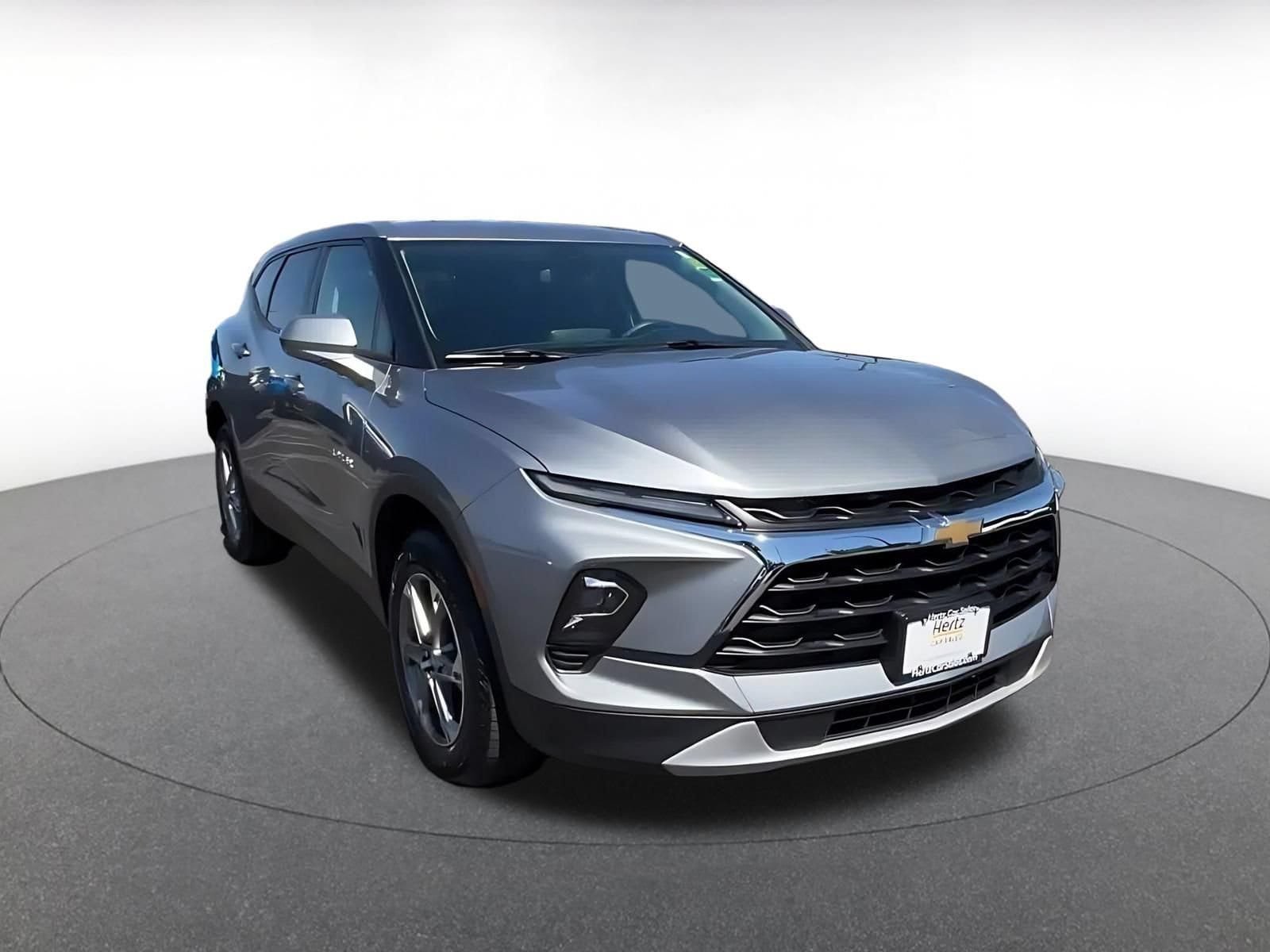 Thumbnail: 2026 Chevrolet Blazer - 3