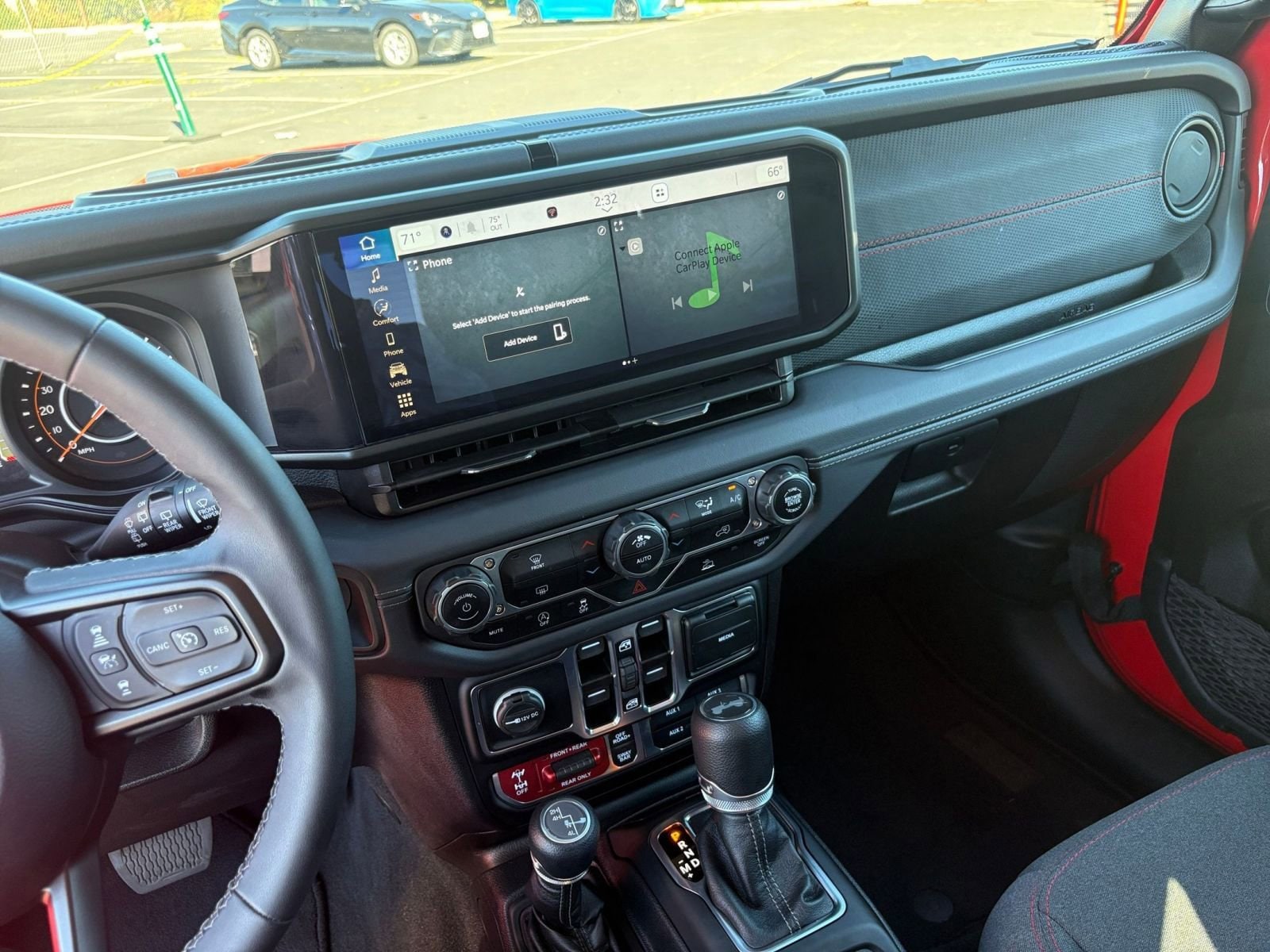 Thumbnail: 2025 Jeep Wrangler - 17