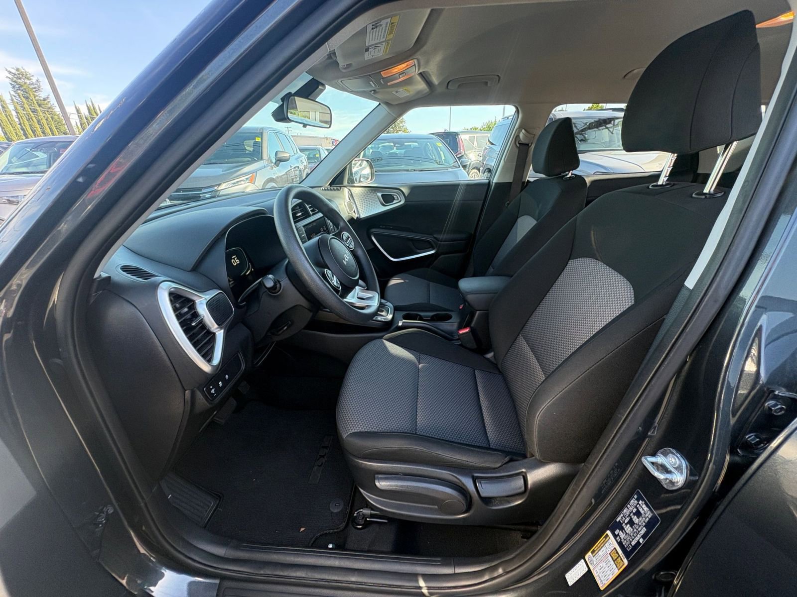 Thumbnail: 2025 Kia Soul - 24