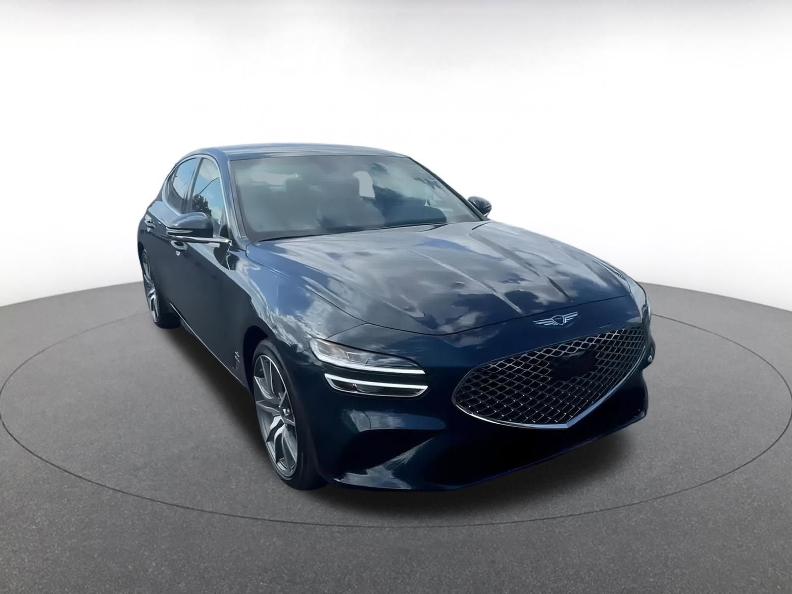 Thumbnail: 2025 Genesis G70 - 3