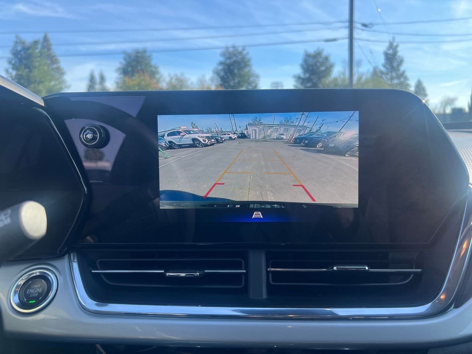 Thumbnail: 2025 Chevrolet Trax - 17