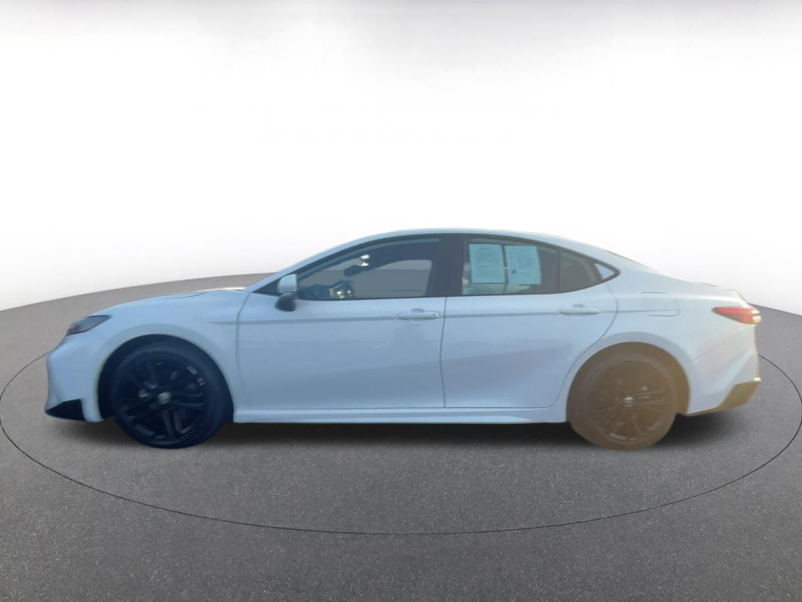 Thumbnail: 2025 Toyota Camry - 9