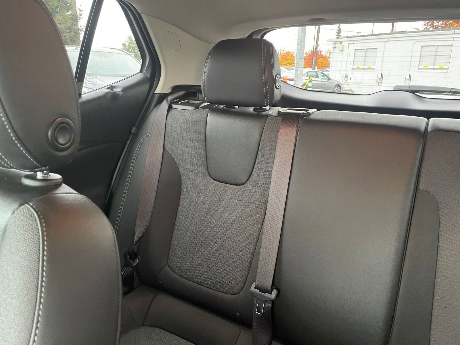 Thumbnail: 2025 Buick Encore GX - 33