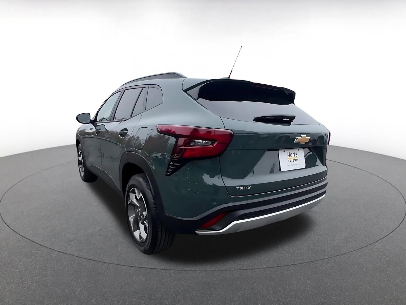 Thumbnail: 2025 Chevrolet Trax - 11