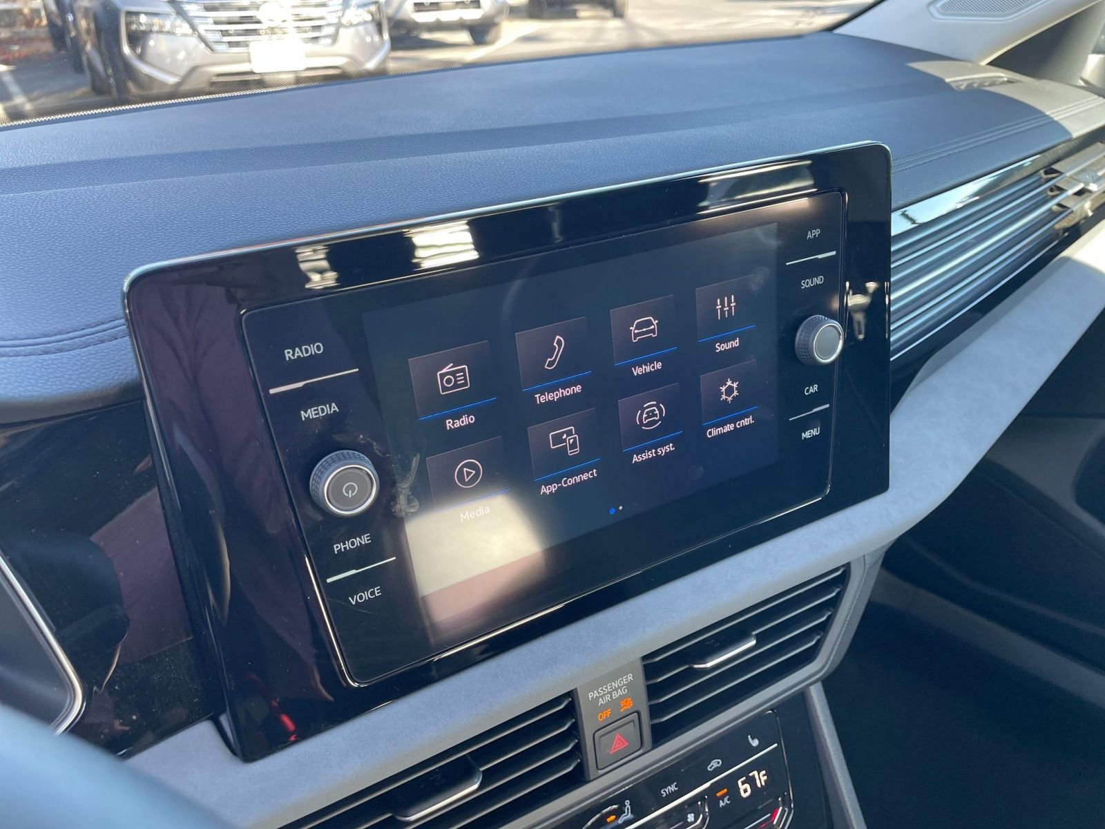 Thumbnail: 2025 Volkswagen Jetta - 21