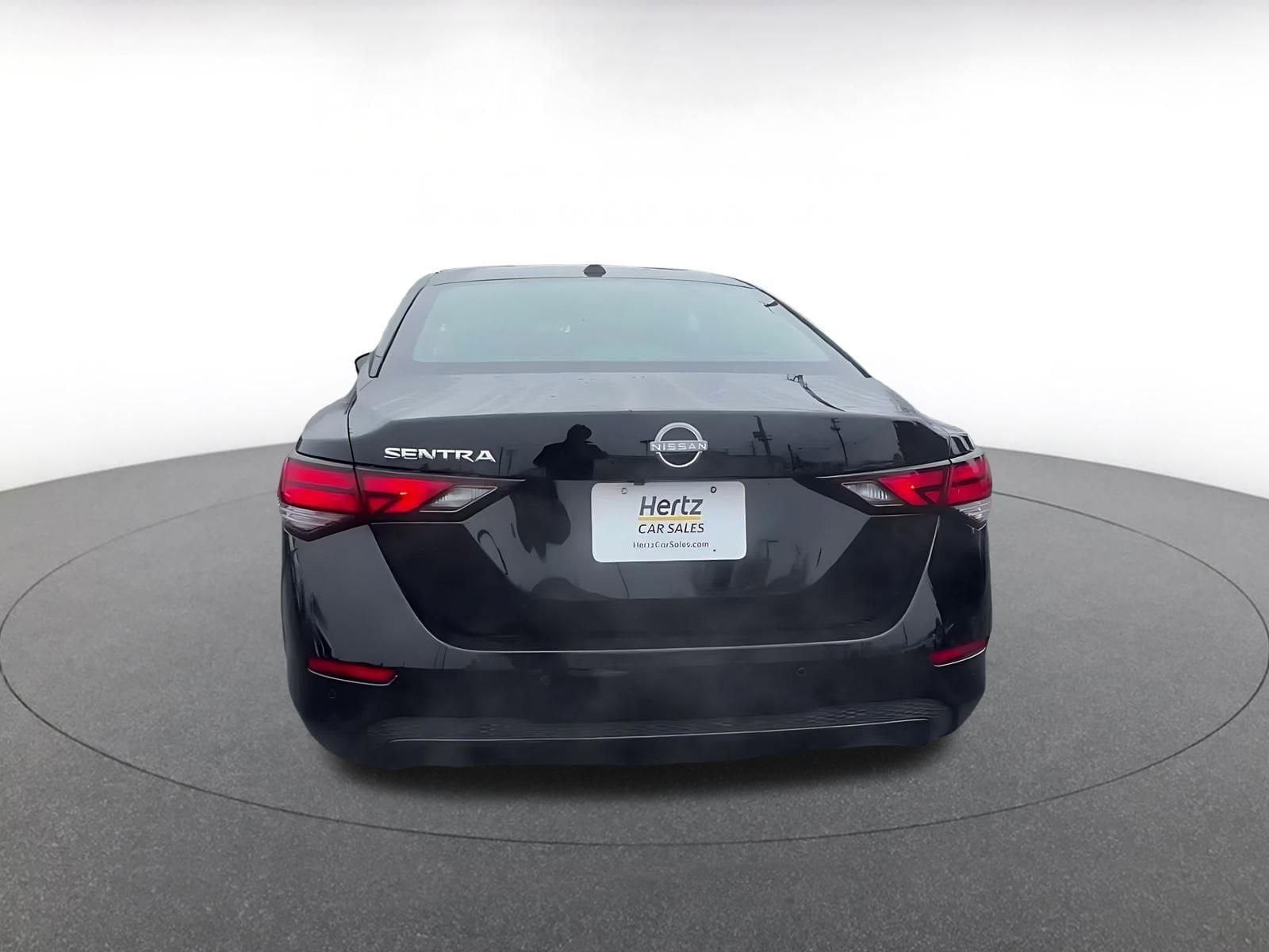 Thumbnail: 2025 Nissan Sentra - 12