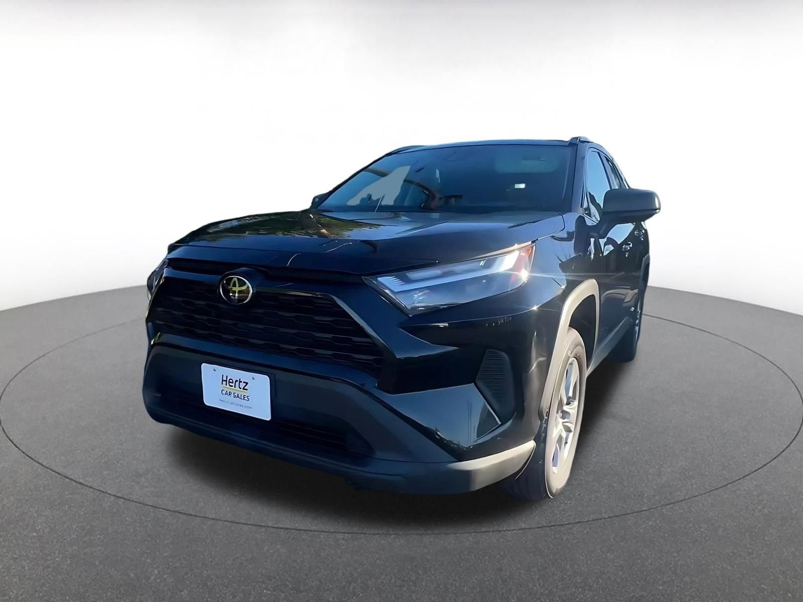 Thumbnail: 2025 Toyota RAV4 - 3