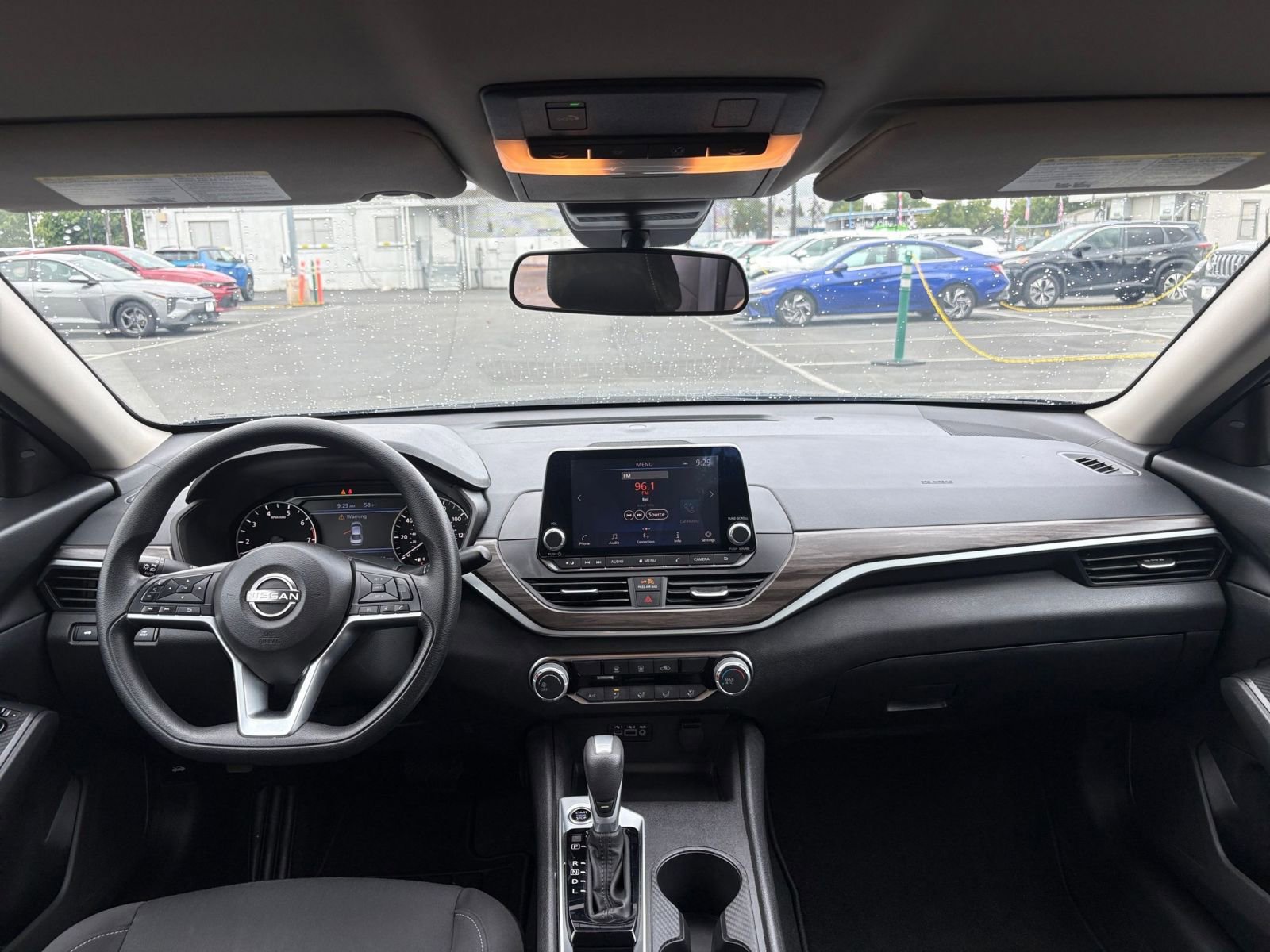 Thumbnail: 2025 Nissan Altima - 33