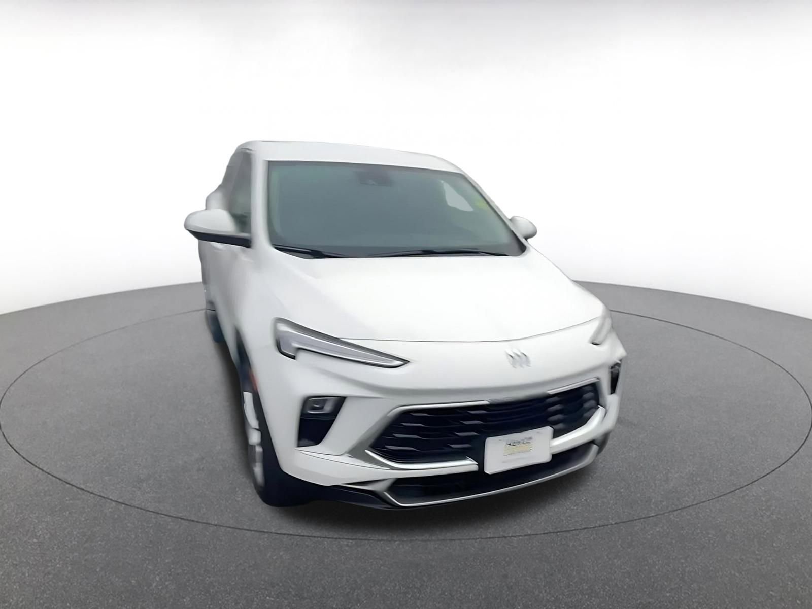 Thumbnail: 2025 Buick Encore GX - 3