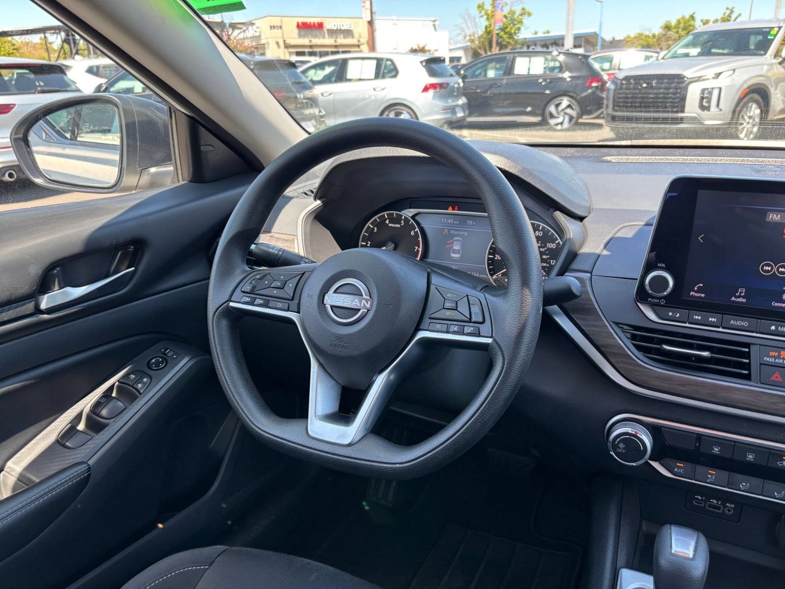 Thumbnail: 2025 Nissan Altima - 33