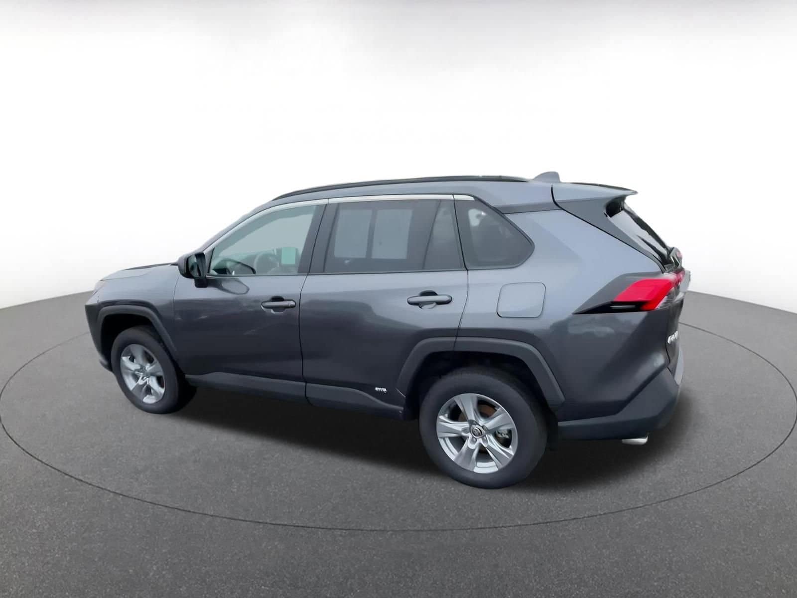 Thumbnail: 2025 Toyota RAV4 - 10