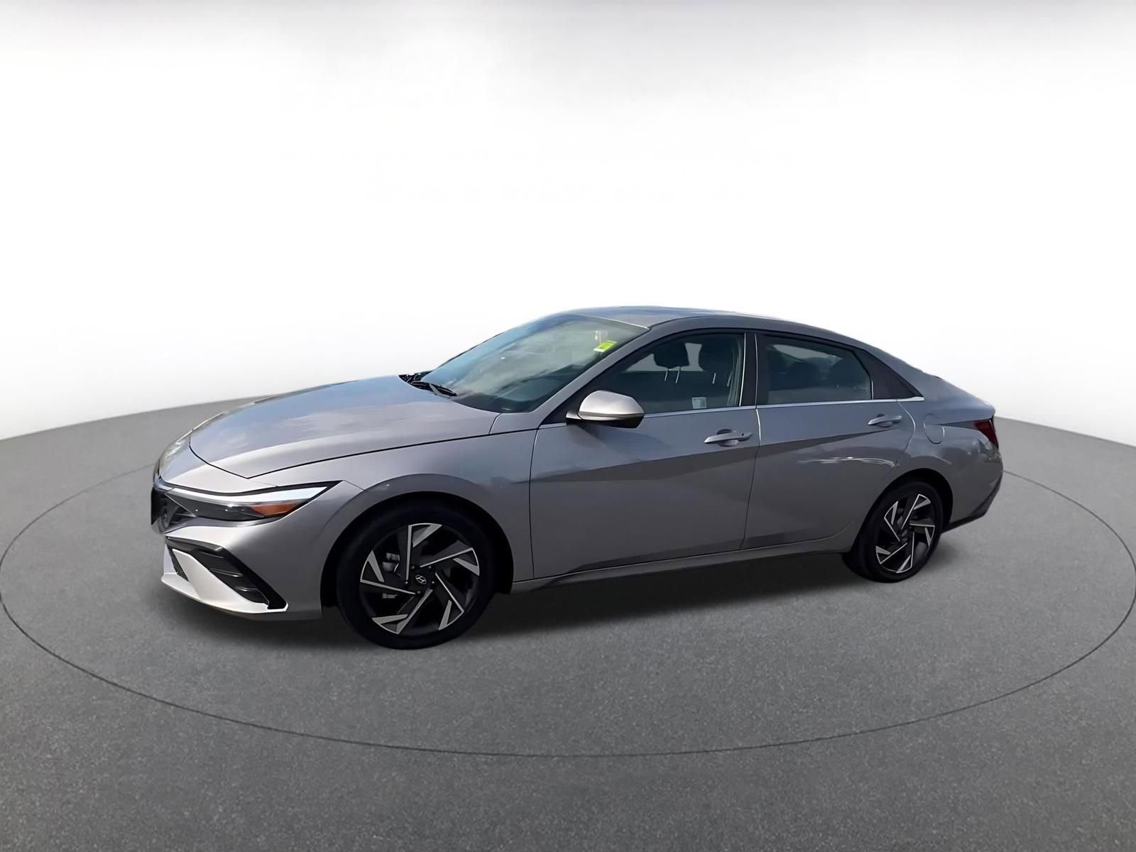 Thumbnail: 2025 Hyundai Elantra - 8