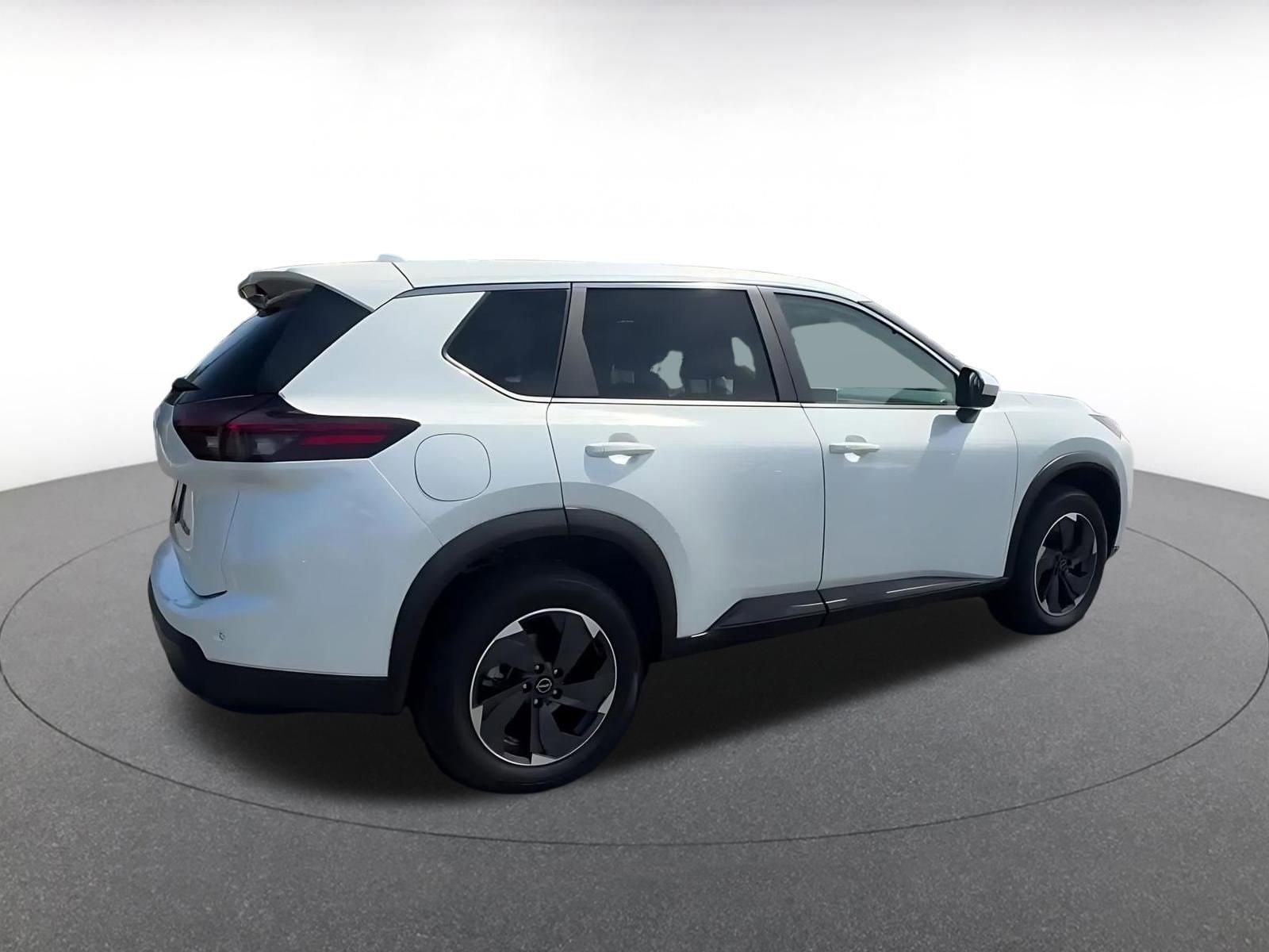 Thumbnail: 2024 Nissan Rogue - 14