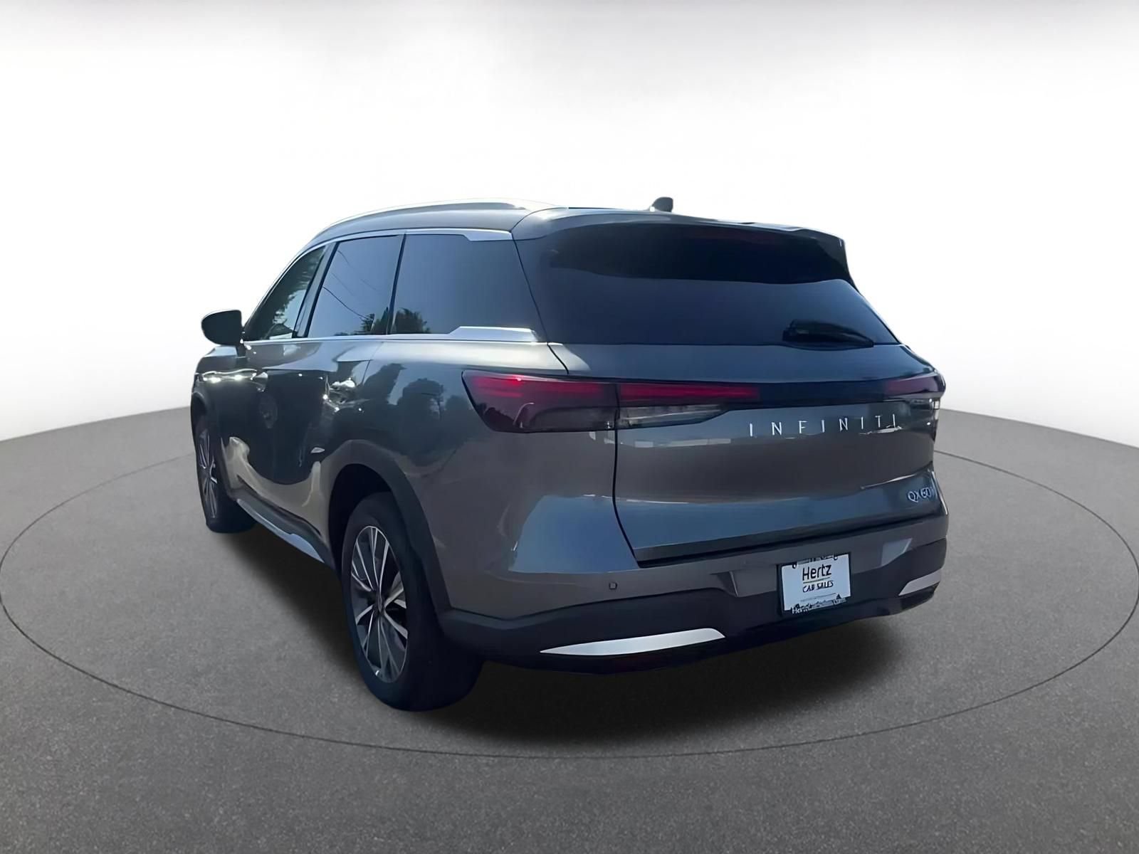 Thumbnail: 2026 INFINITI QX60 - 11