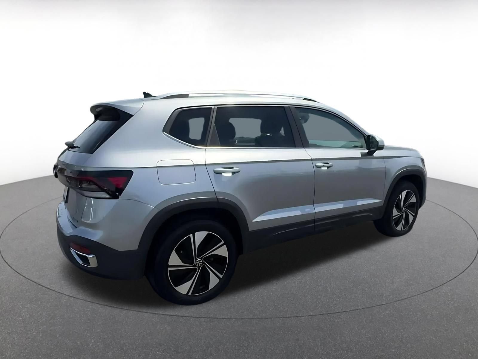 Thumbnail: 2026 Volkswagen Taos - 15