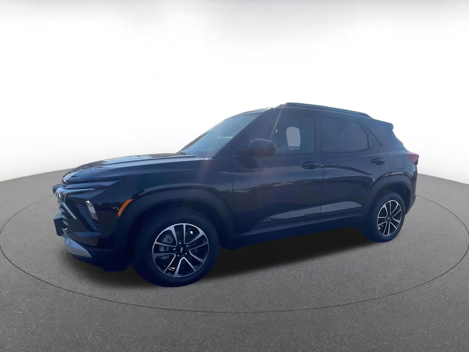 Thumbnail: 2025 Chevrolet TrailBlazer - 8