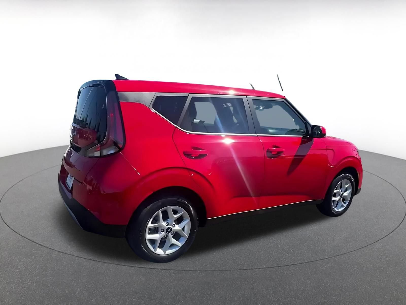 Thumbnail: 2025 Kia Soul - 15
