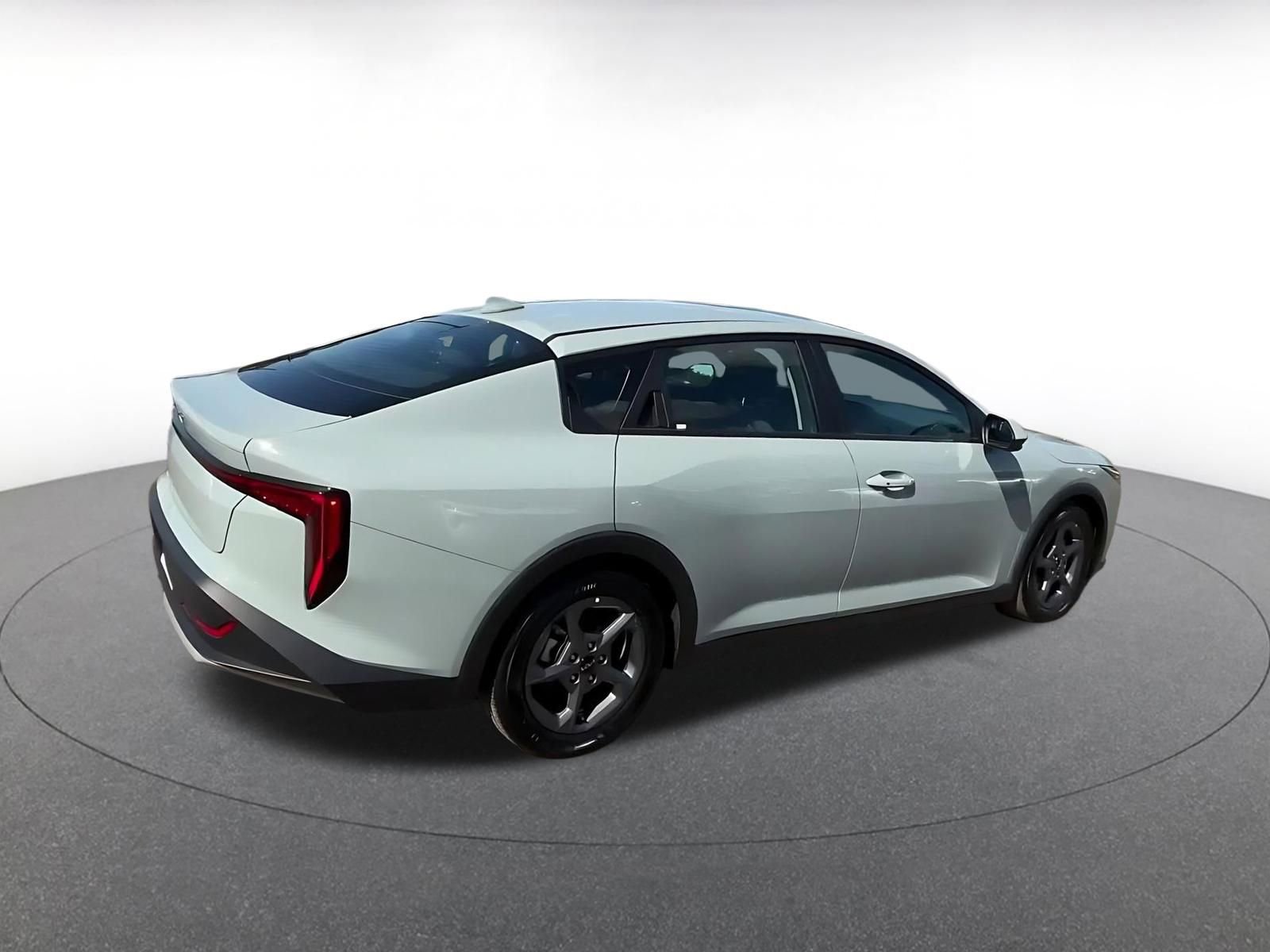 Thumbnail: 2025 Kia K4 - 14