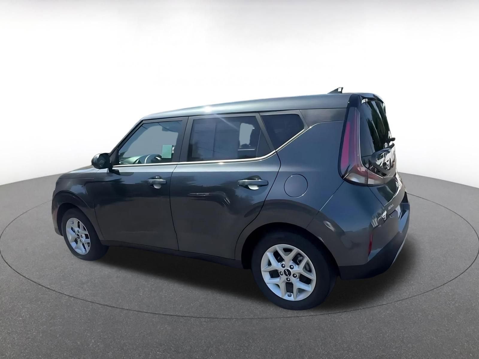 Thumbnail: 2025 Kia Soul - 10