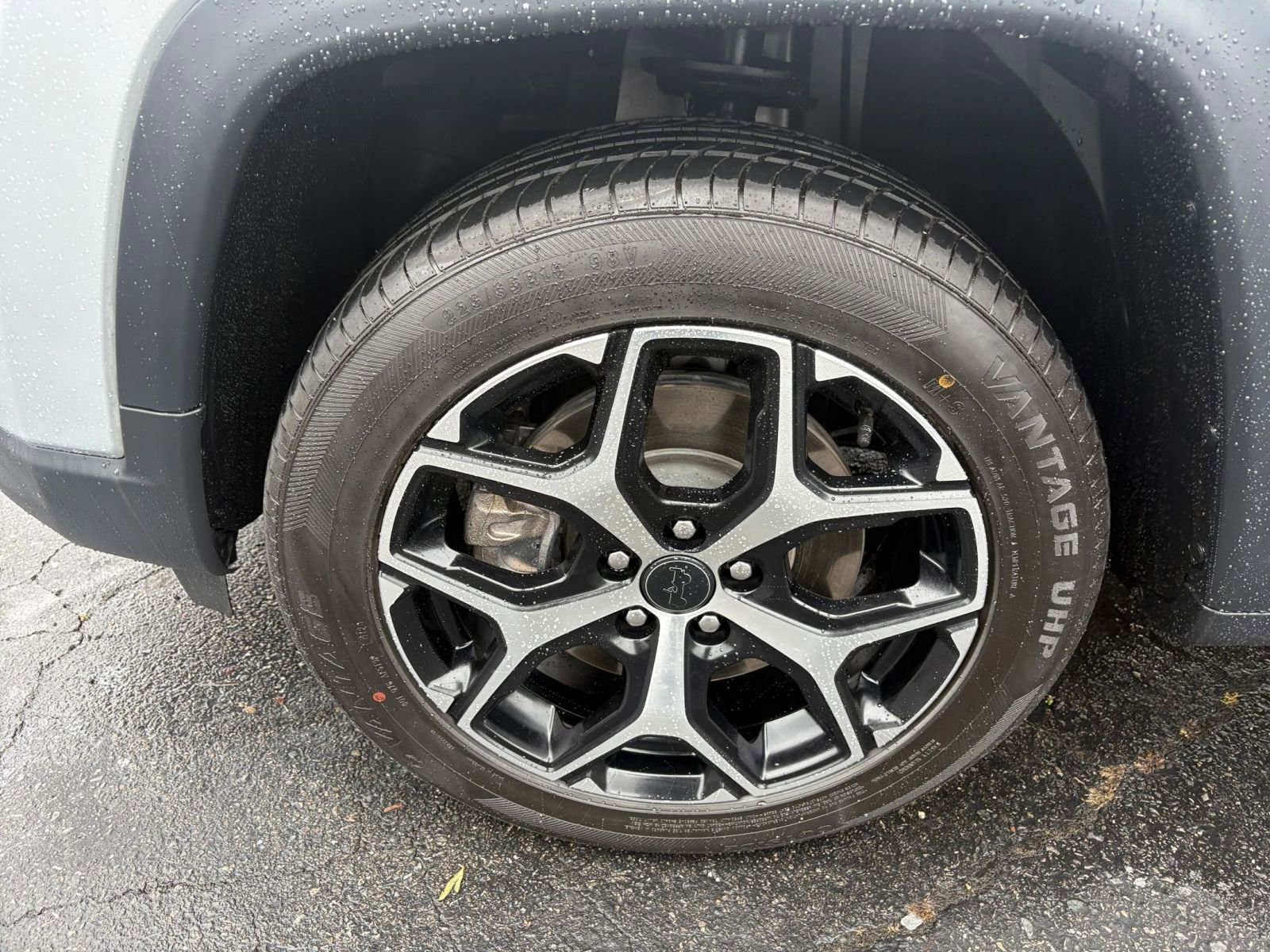 Thumbnail: 2025 Jeep Compass - 31