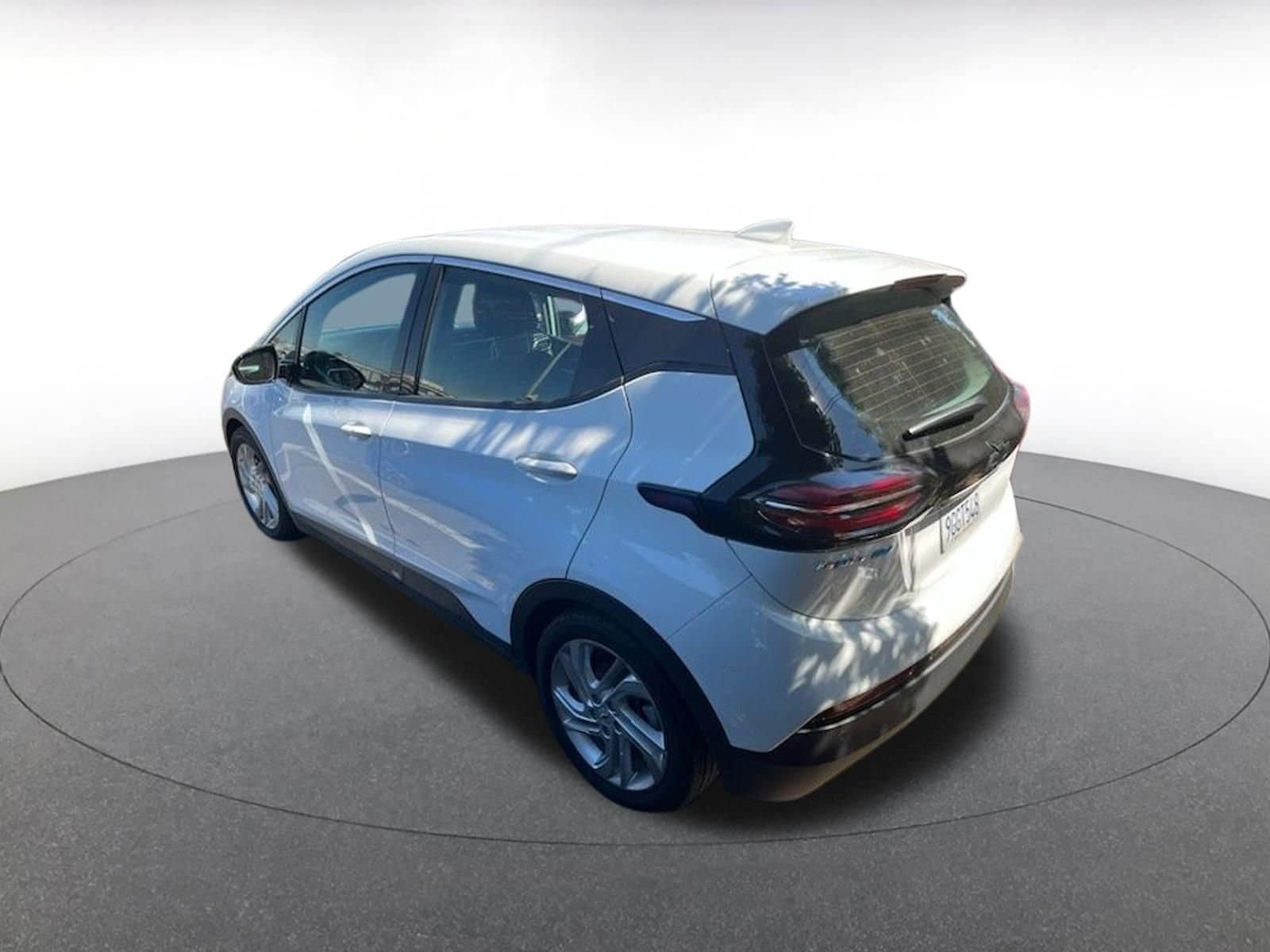 Thumbnail: 2023 Chevrolet Bolt EV - 3