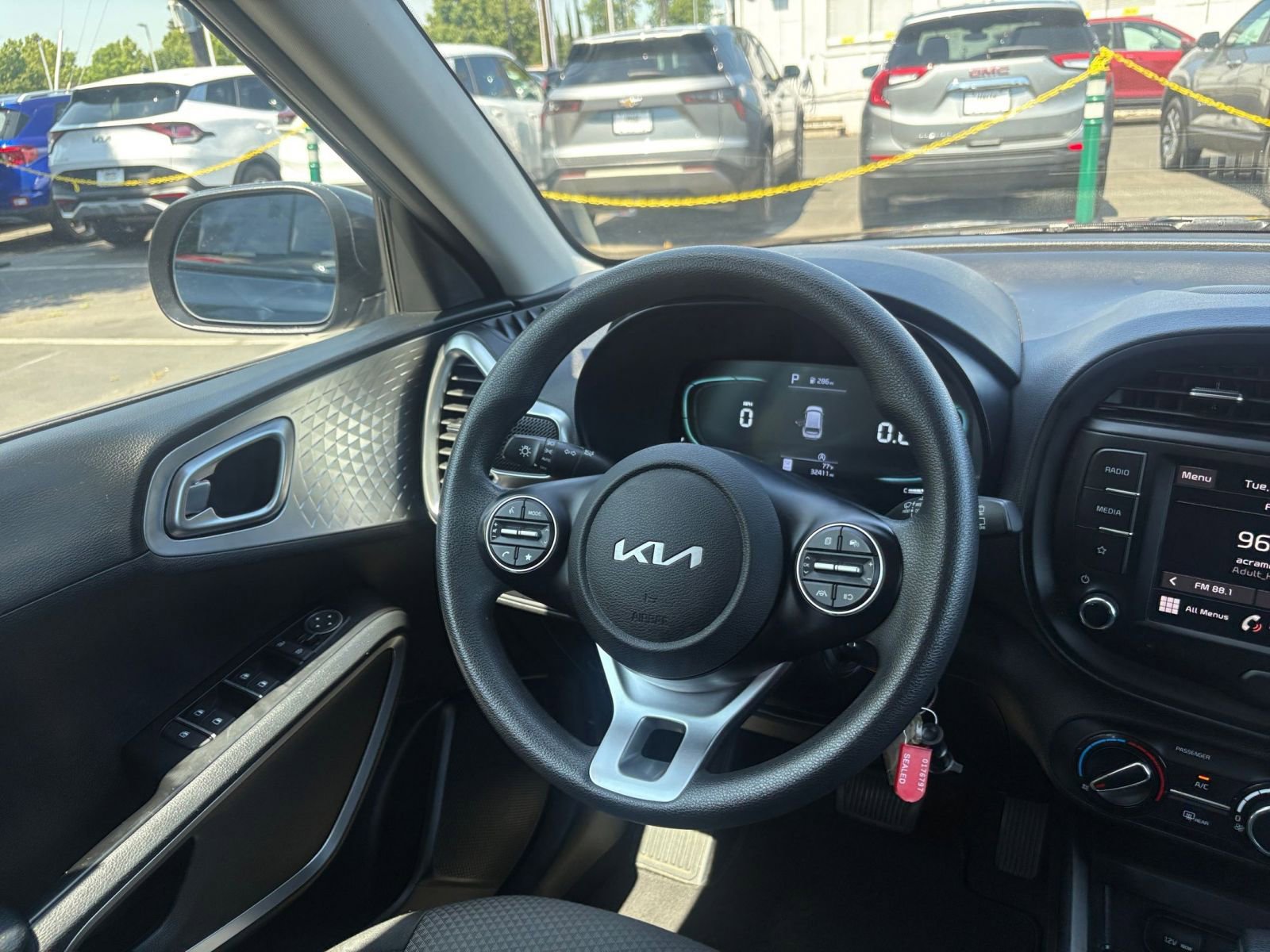 Thumbnail: 2025 Kia Soul - 32