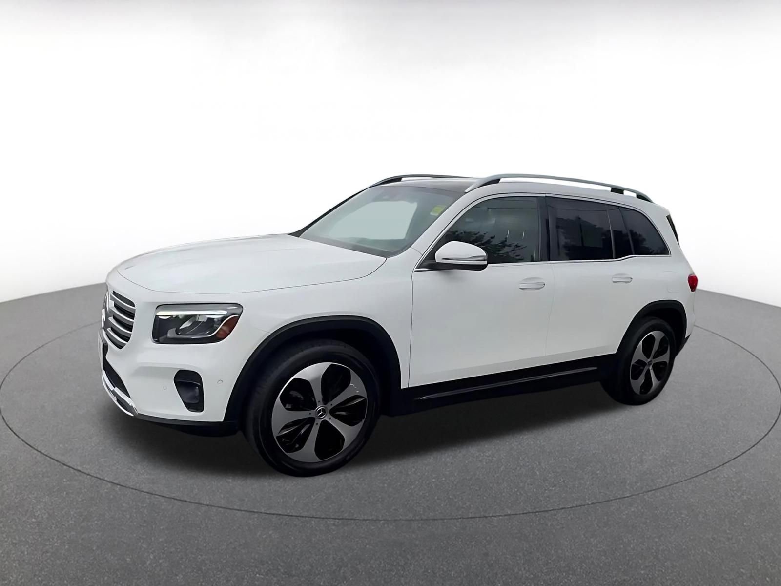 Thumbnail: 2025 Mercedes-Benz GLB - 8