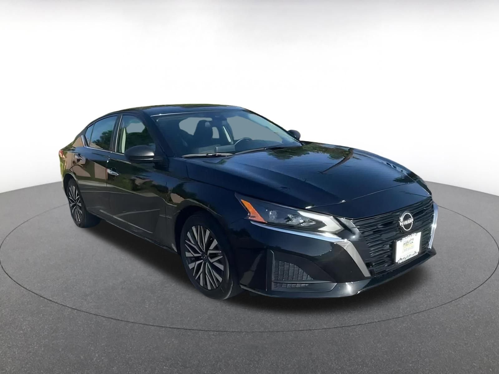Thumbnail: 2024 Nissan Altima - 3