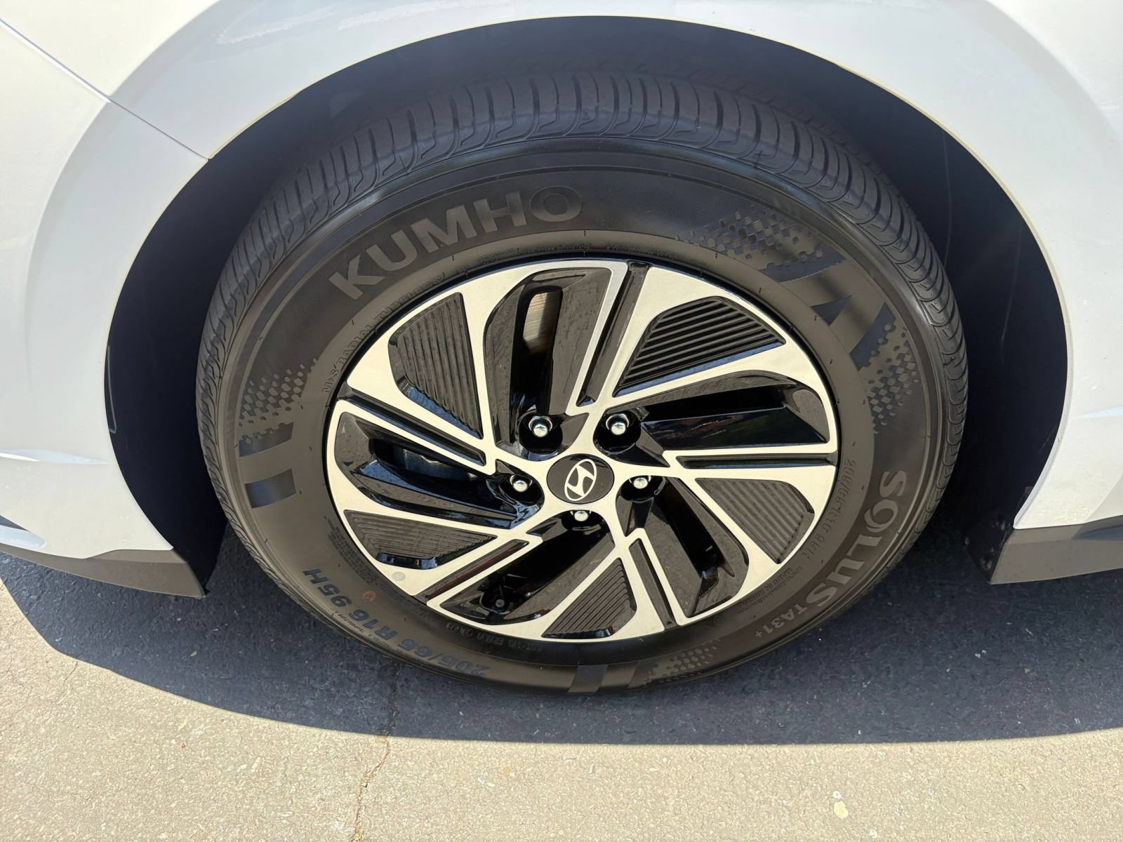 Thumbnail: 2026 Hyundai Sonata - 31