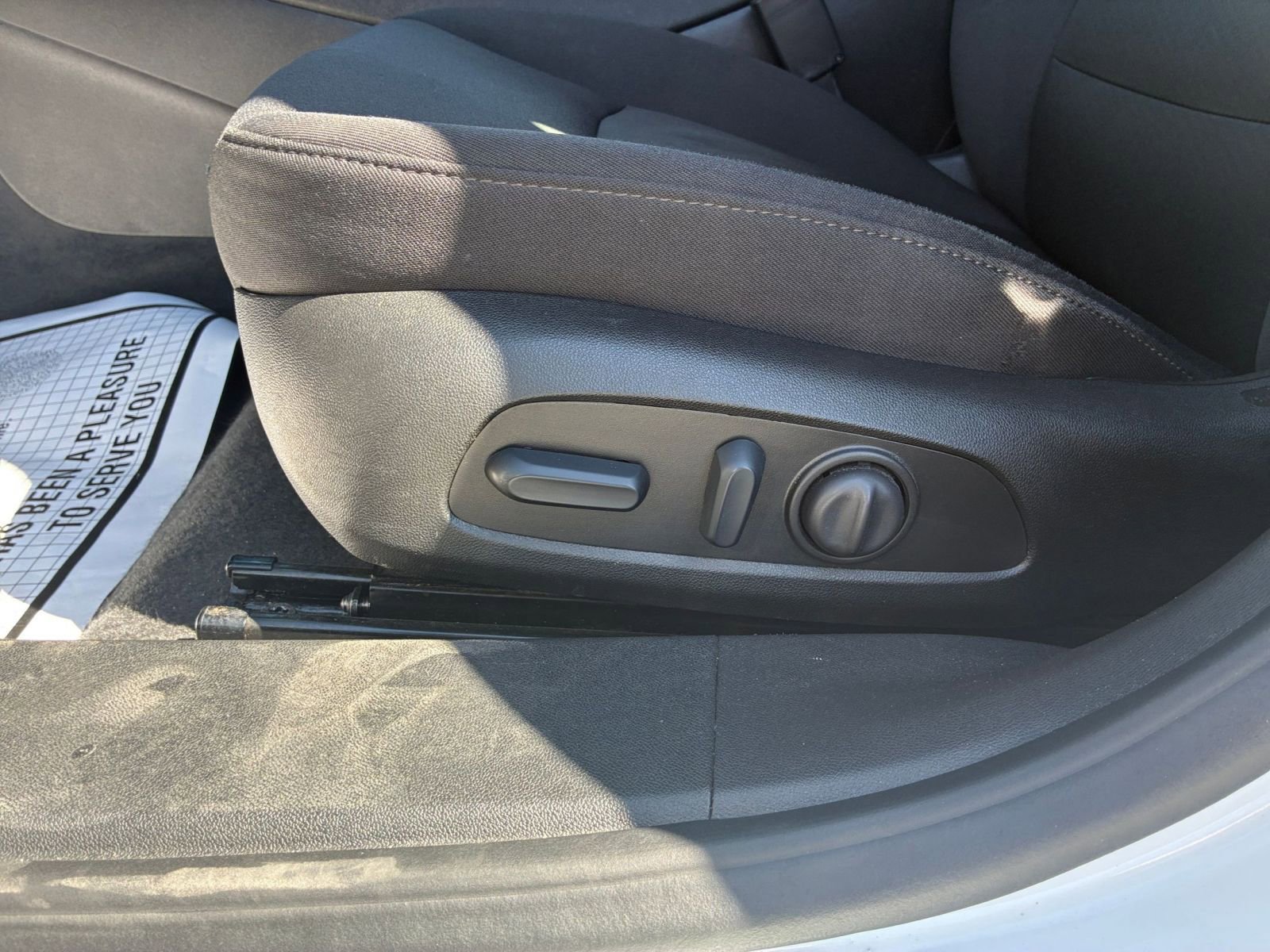 Thumbnail: 2024 Chevrolet Malibu - 23